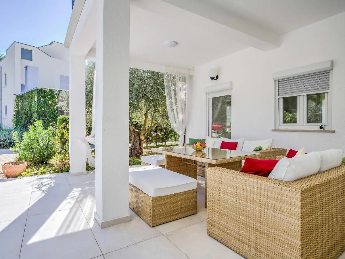 Apartment File-5 By Interhome 0*, Zambratija (Istria)